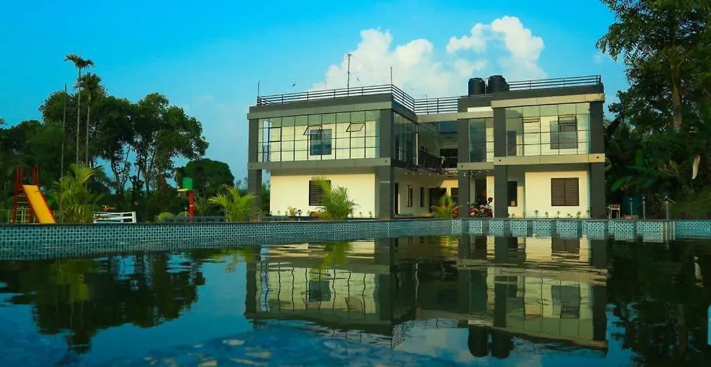 Mountain Wings Resort Vythiri